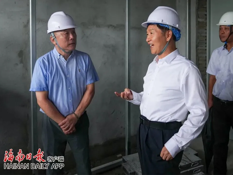 力盛动态｜海南省省长刘小明赴世界新能源汽车体验中心项目现场调研